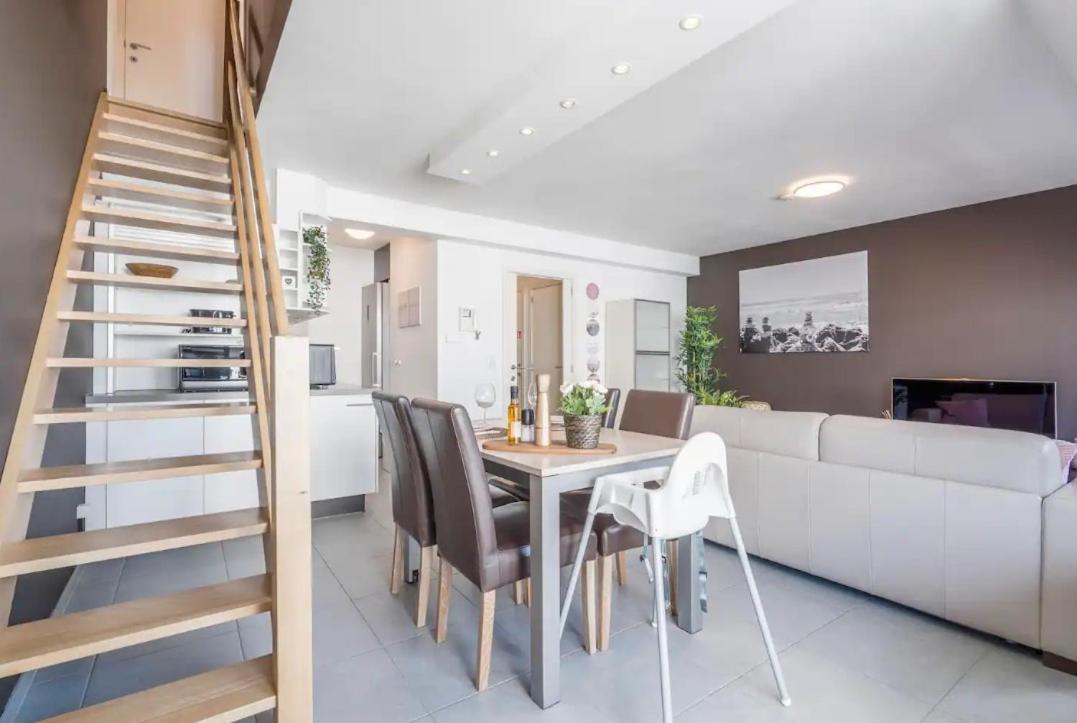 Cosy Duplex In Westende Met 3 Slpk Middelkerke Esterno foto